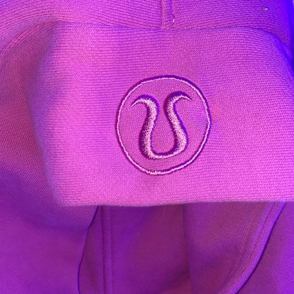 lululemon pink blossom scuba half zip ๐ธ - Picture 4 of 4